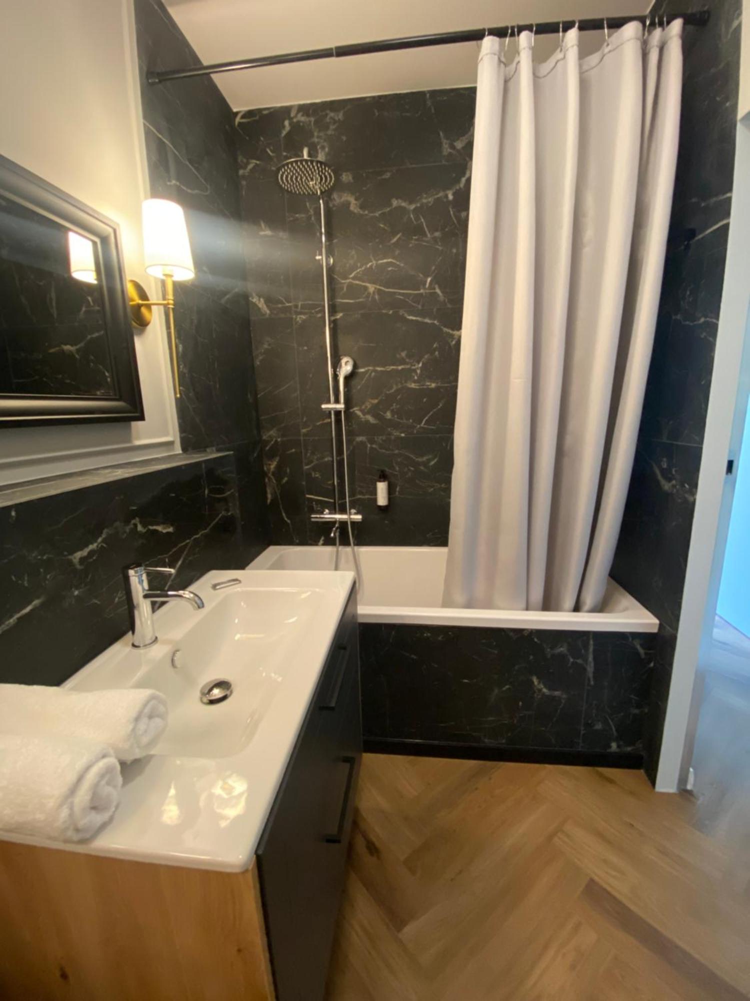 Natura Luxury Apartment クラクフ エクステリア 写真